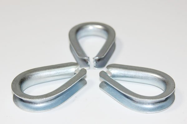 D&eacute;s &agrave; coudre.jpg