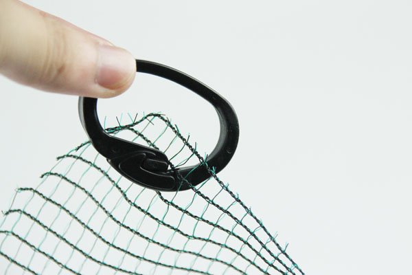 Crochet de cordon en plastique.jpg